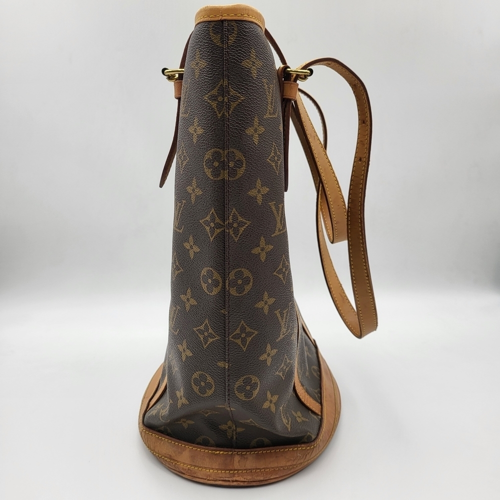 Louis Vuitton Monogram GM Bucket Shoulder Bag, Authentic..!! - Picture 5 of 16